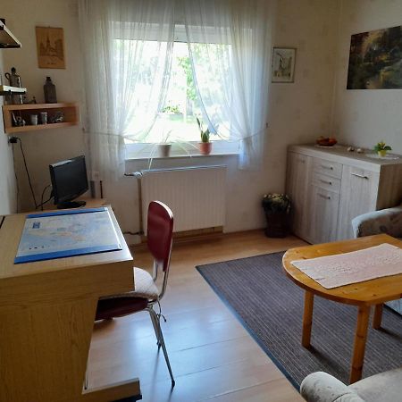 Ferienwohnung Woelbert Altendiez Экстерьер фото